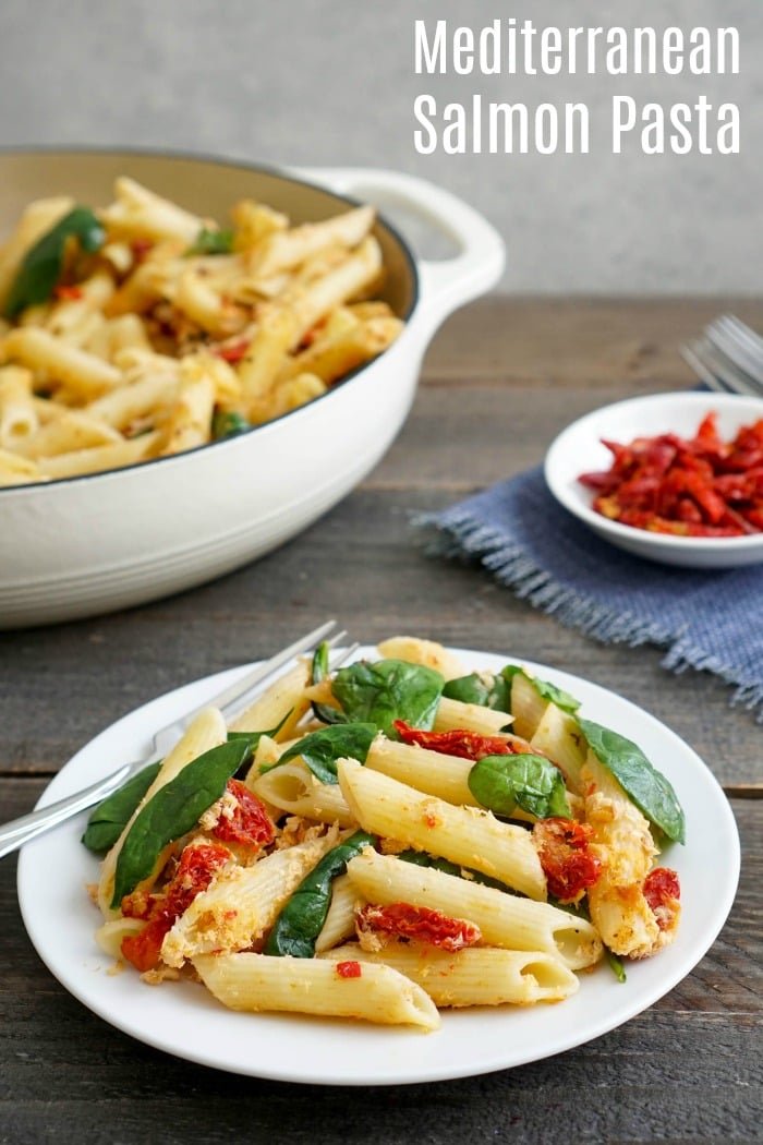 Salmon pasta